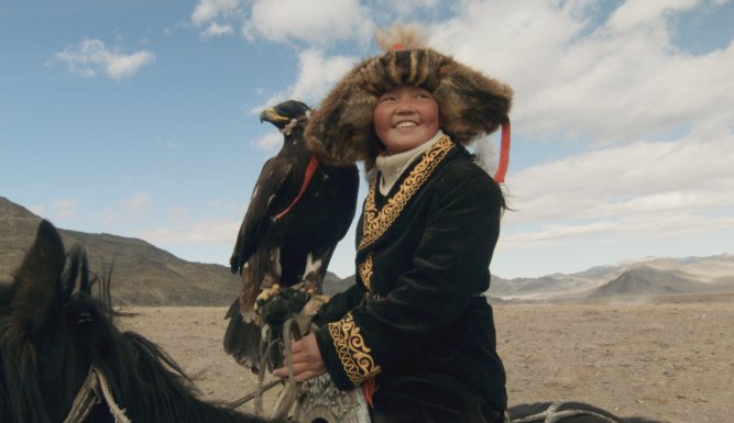 La jeune fille et son aigle