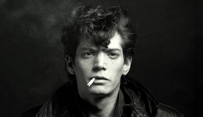 Mapplethorpe: Look at the Pictures