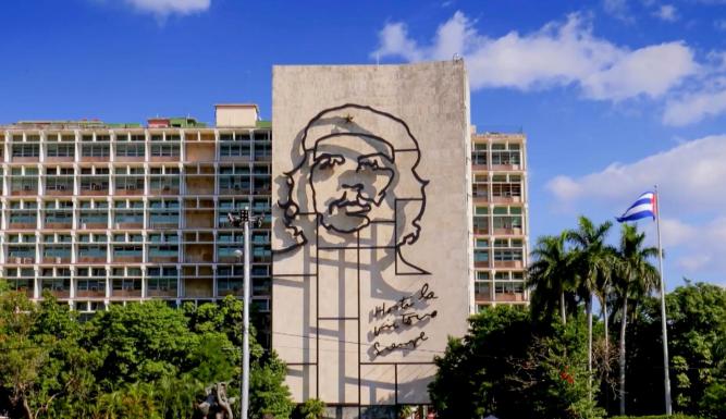 Douanes sous haute surveillance : Cuba