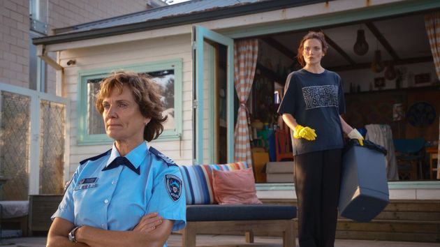 Enquêtes au paradis