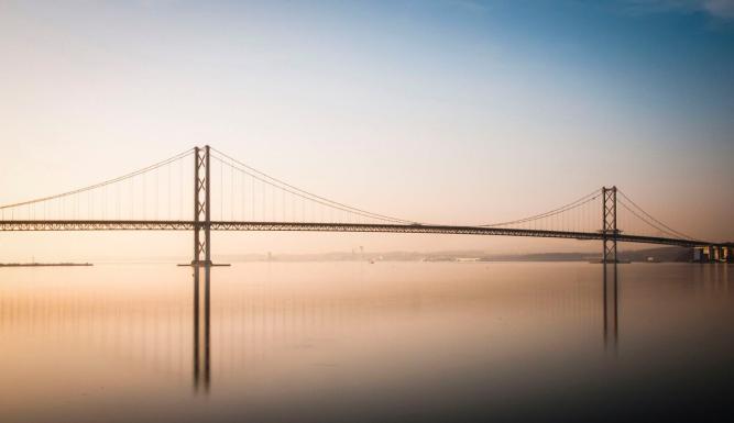 Entre deux rives : un monde de ponts